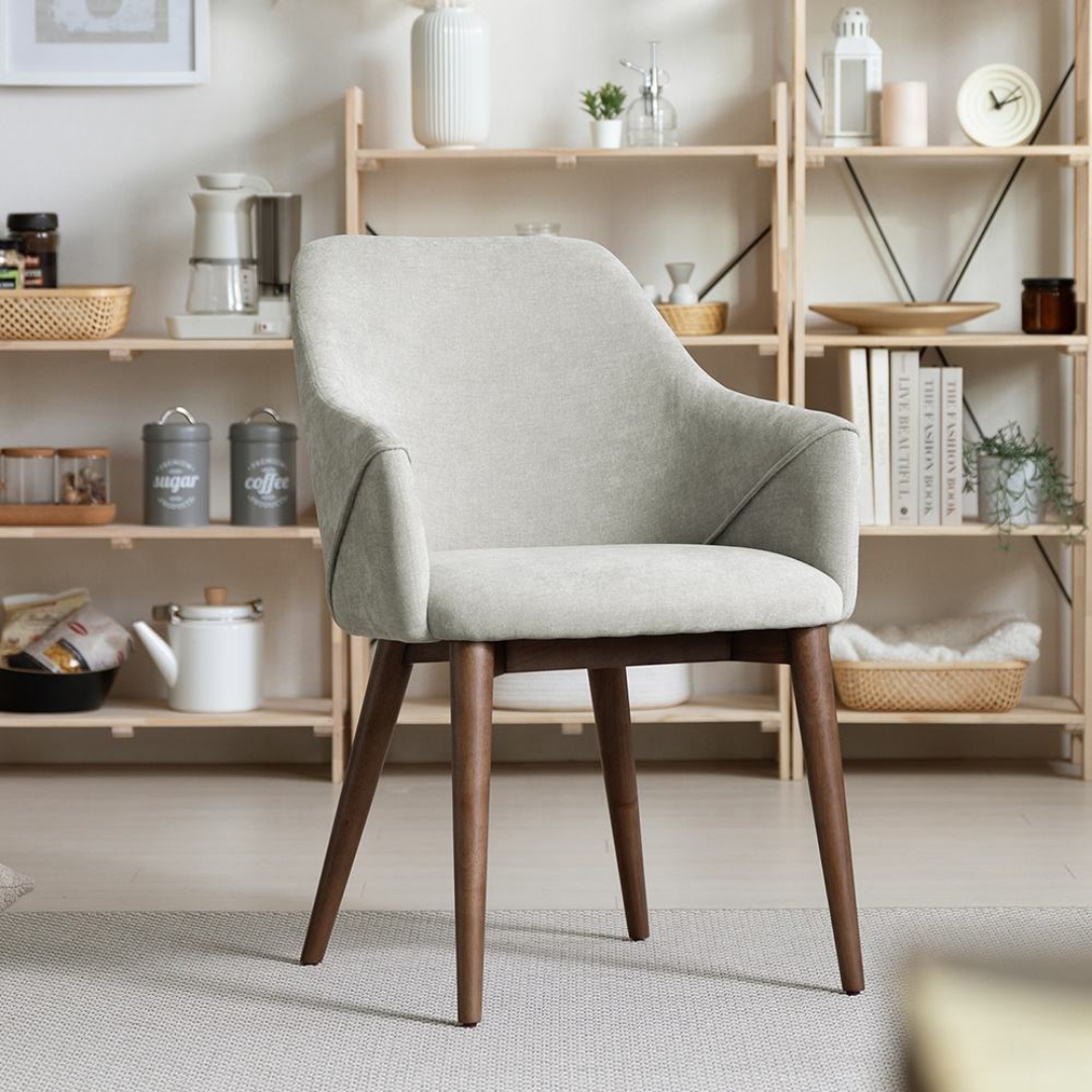 Nordic – Elegance Polstret Spisestol med Treben