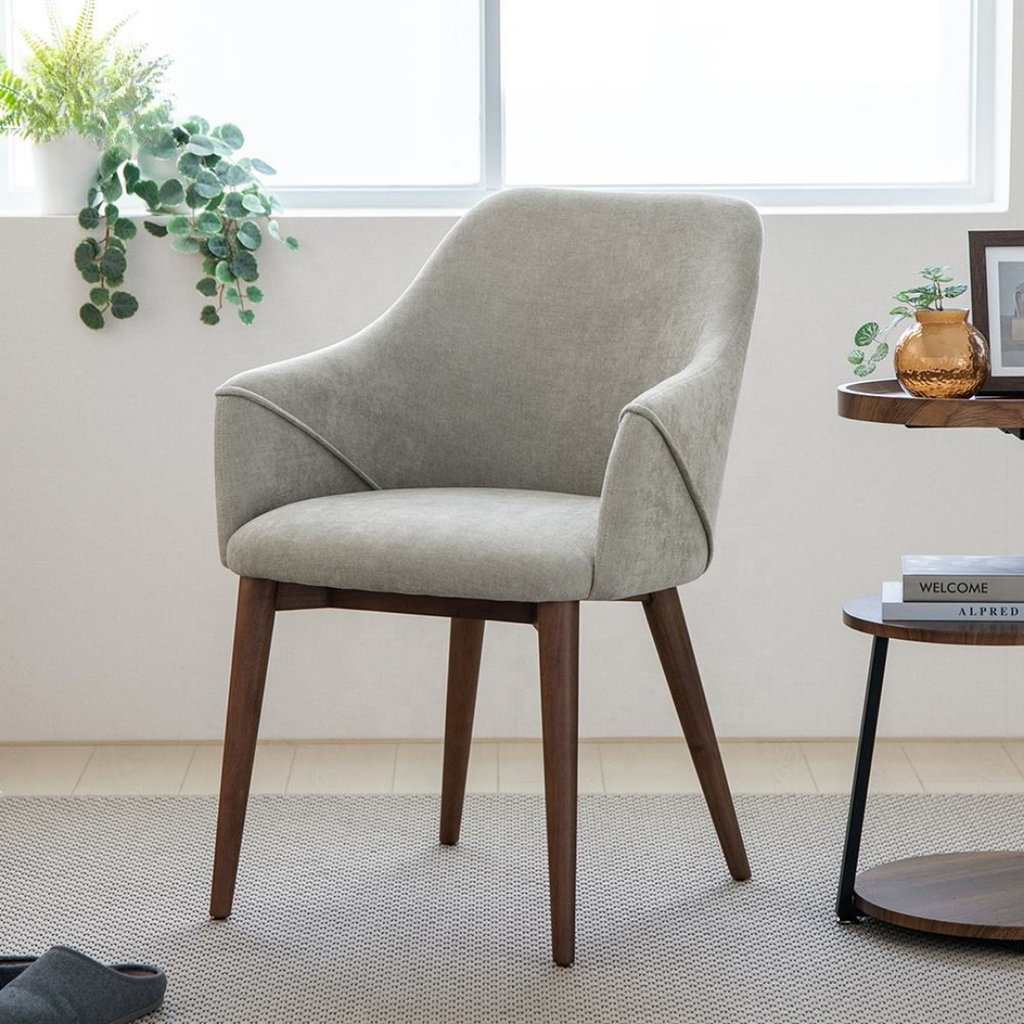 Nordic – Elegance Polstret Spisestol med Treben